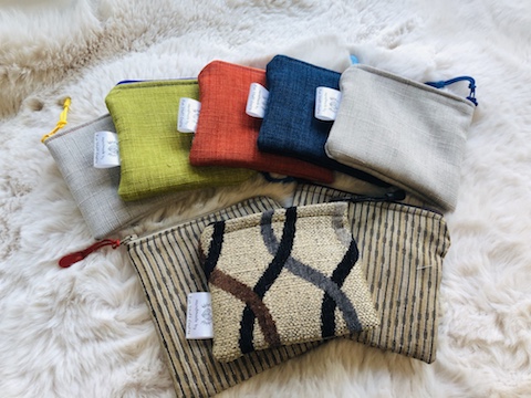 continuous zipper purse