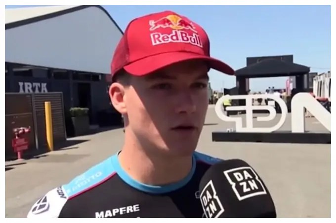 Dani Holgado responde a las palabras de David Alonso tras el accidente entre los dos en Indonesia, hay tensión el equipo asegura el colombiano. //Foto: captura de video / © futbolydeportes.com