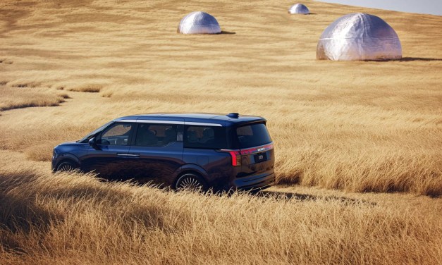 Zeekr’s “MPV-redefining” 009 rolls off the line