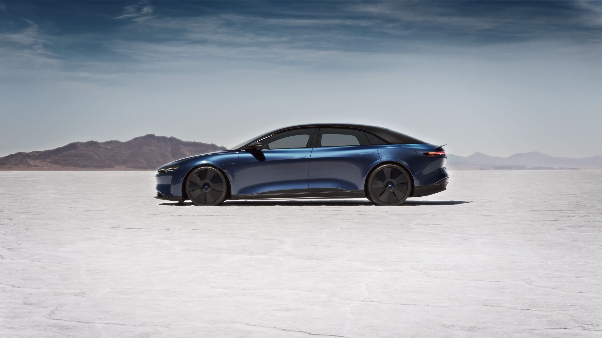 Lucid's Air is the first EV to use an 900-V power electronics network.