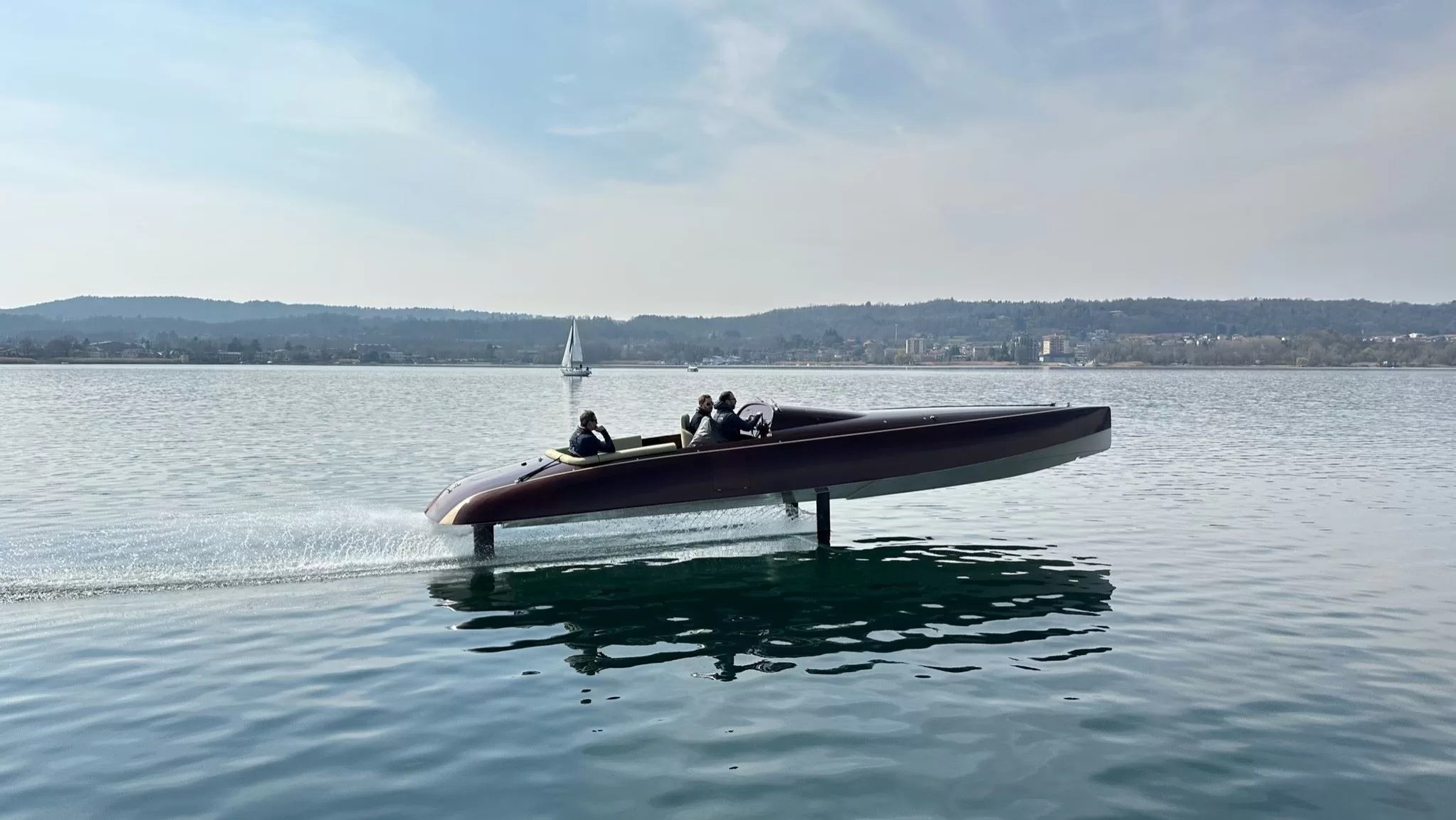 Spirit BARTech 35EF electric flying yacht.