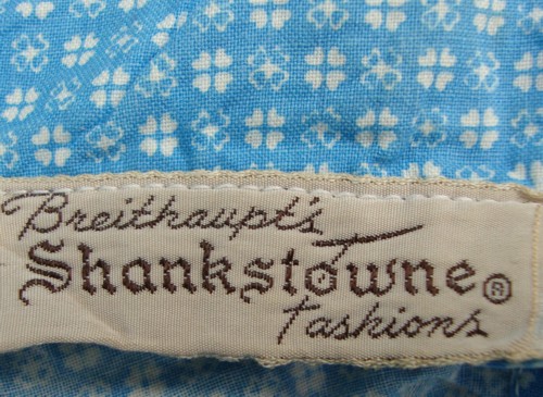 Vintage Breithaupts Shanktowne Fashion Bonnet A Fashion Oxymoron? | The Vintage Traveler main image 3
