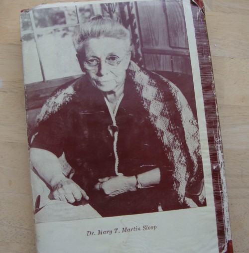 Currently Reading – Miracle in the Hills | The Vintage Traveler