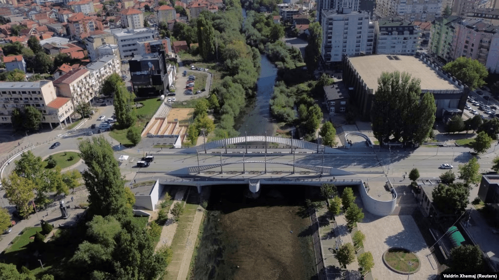 NATO sqaron qëndrimin për urën mbi Ibër