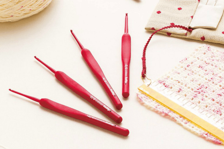 Etimo Red Hooks