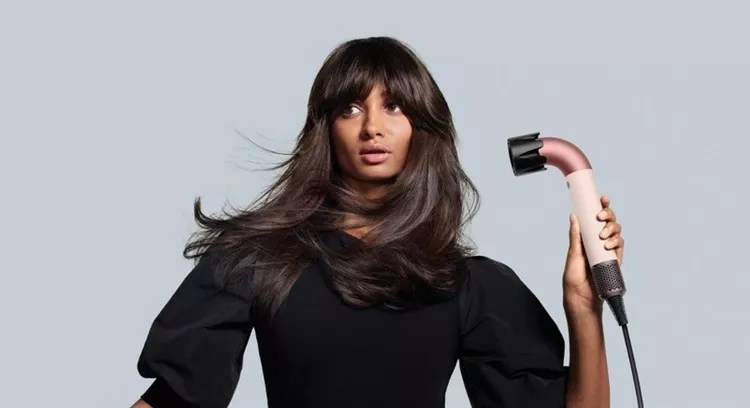 De la pasarela a los hogares peruanos. La Dyson Supersonic r aterriza en Perú para acercar la experiencia del styling profesional al hogar