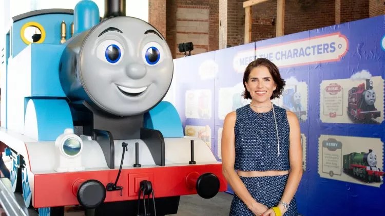 Mattel presenta nueva serie de Thomas & Friends con Karla Souza como primera mujer latinoamericana en narrar un episodio especial