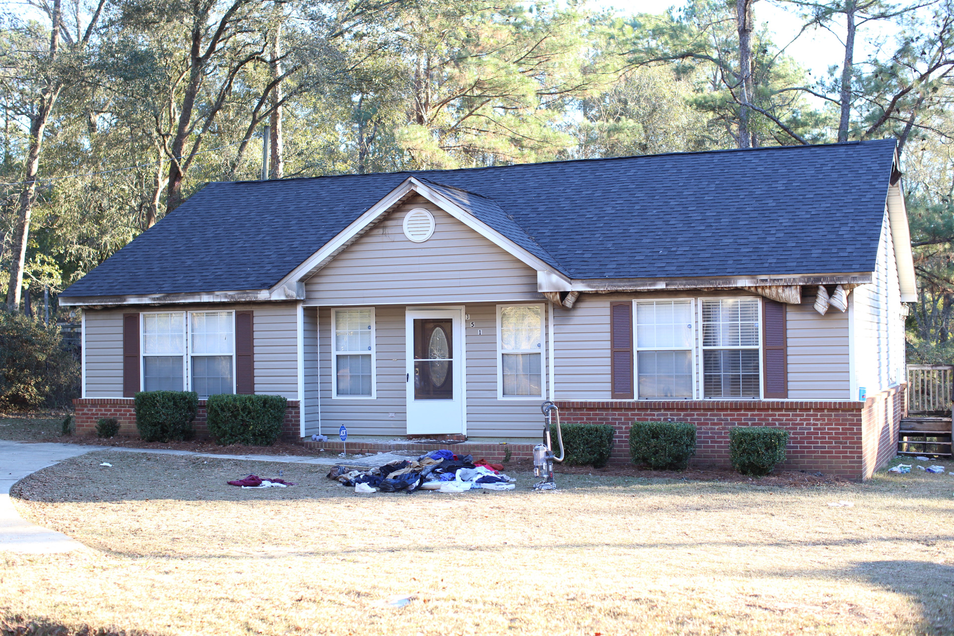 Christmas Eve house fire – Fire displaces family of 6; Red Cross is accepting donations for the family