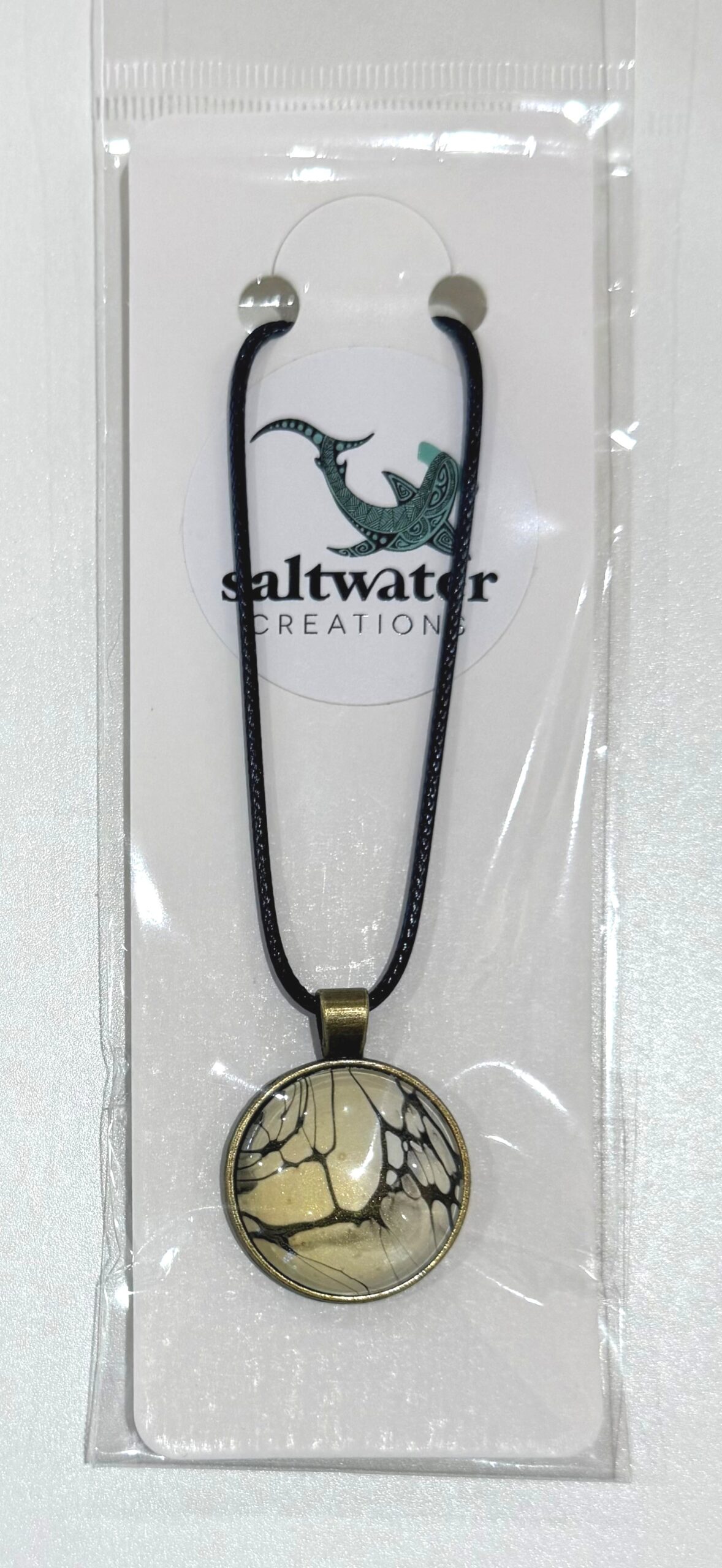 Handmade Resin Necklace – Round White with a Golden Shimmer