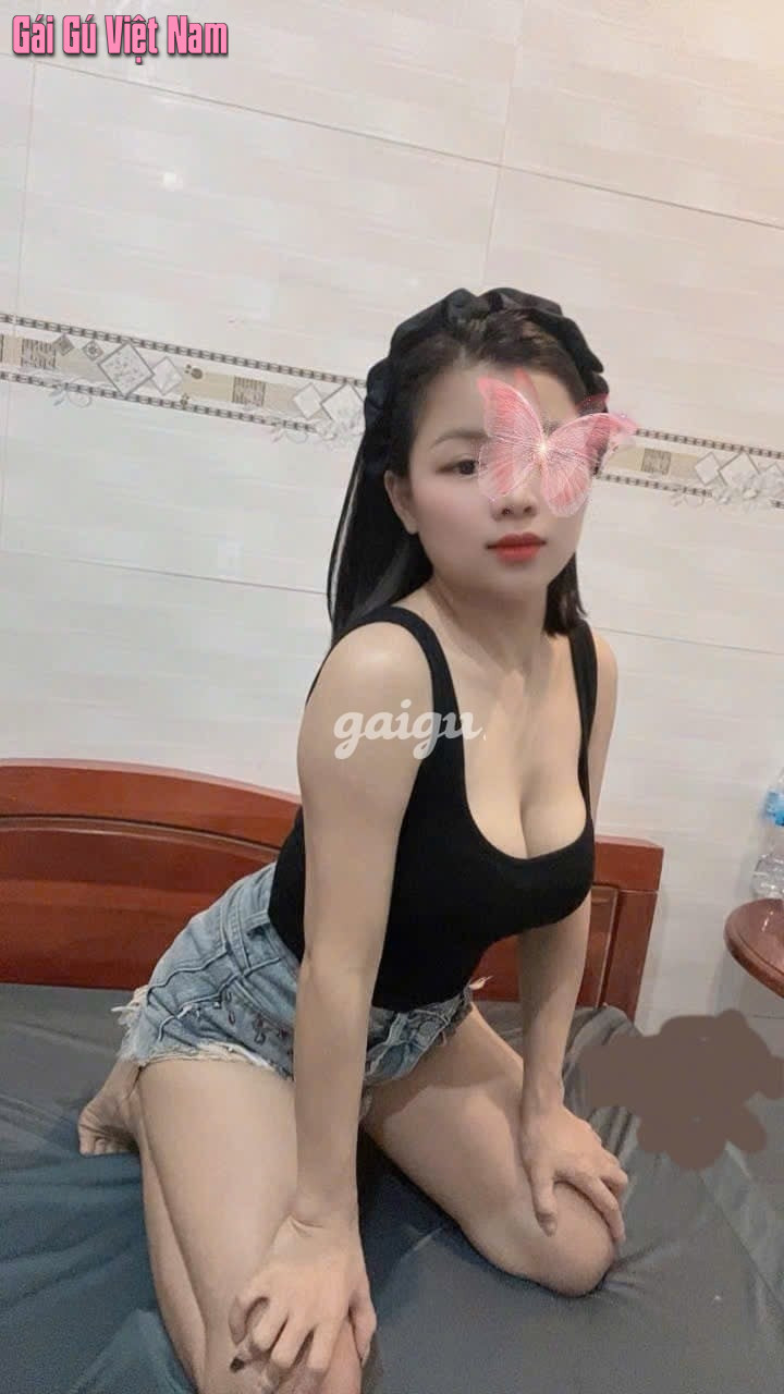 ❤️ Ngọc Anh ❤️ nhỏ nhắn, xinh xắn,ngoan chiều khách hơn chiều gấu