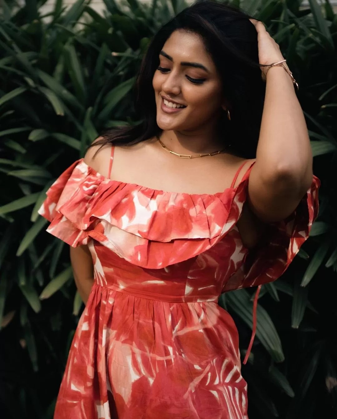 Eesha Rebba new pics