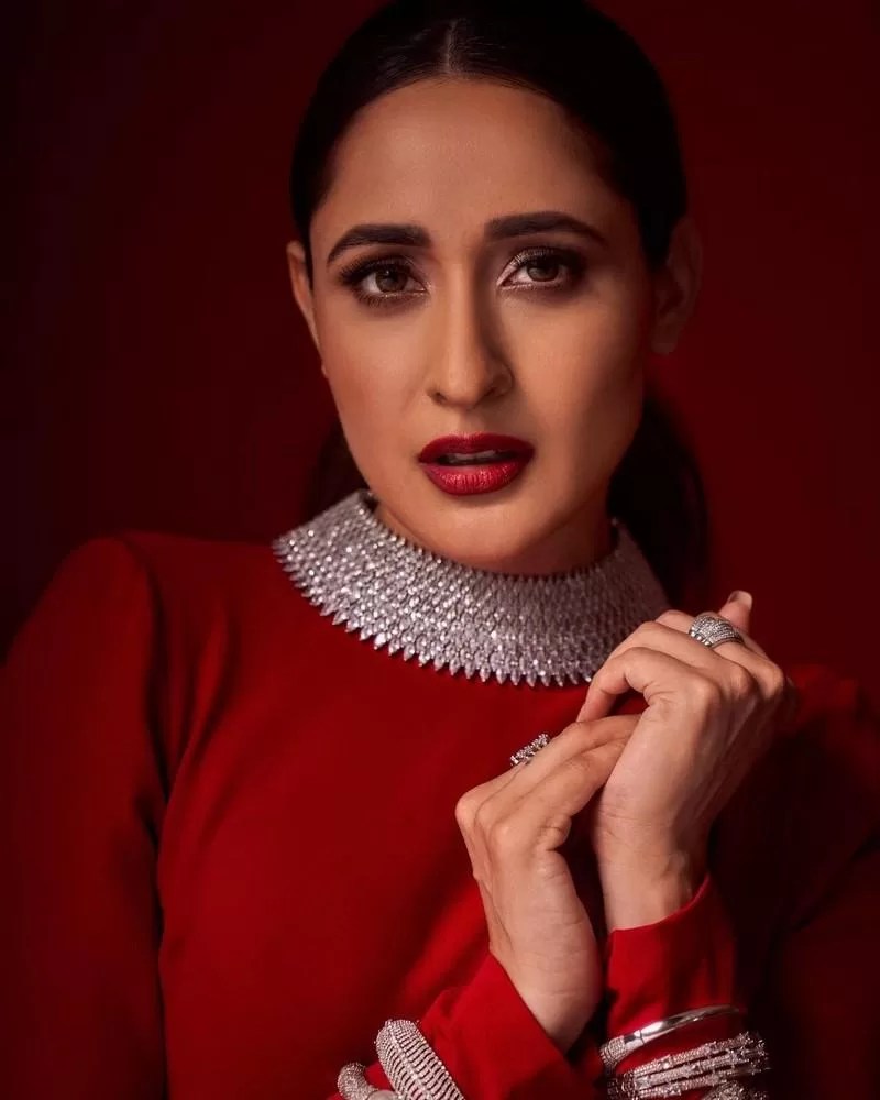 Pragya Jaiswal new pics