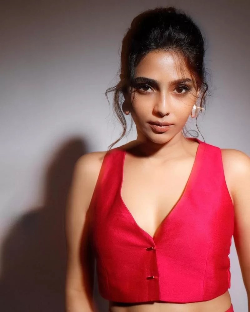 Aishwarya Lekshmi new pics