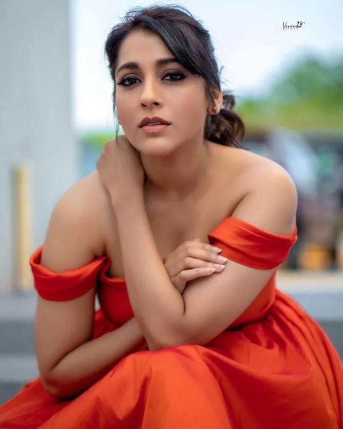 Rashmi Gautam hot pics