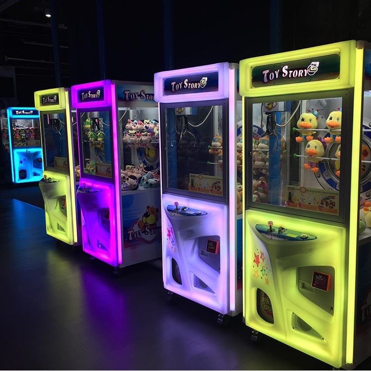 Arcade UFO Catcher Machine Rental