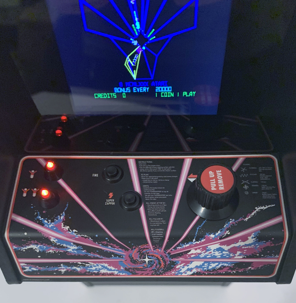 TEMPEST テレ ITTA ポラロイド Tempest Arcade Cabinet — Gametrog