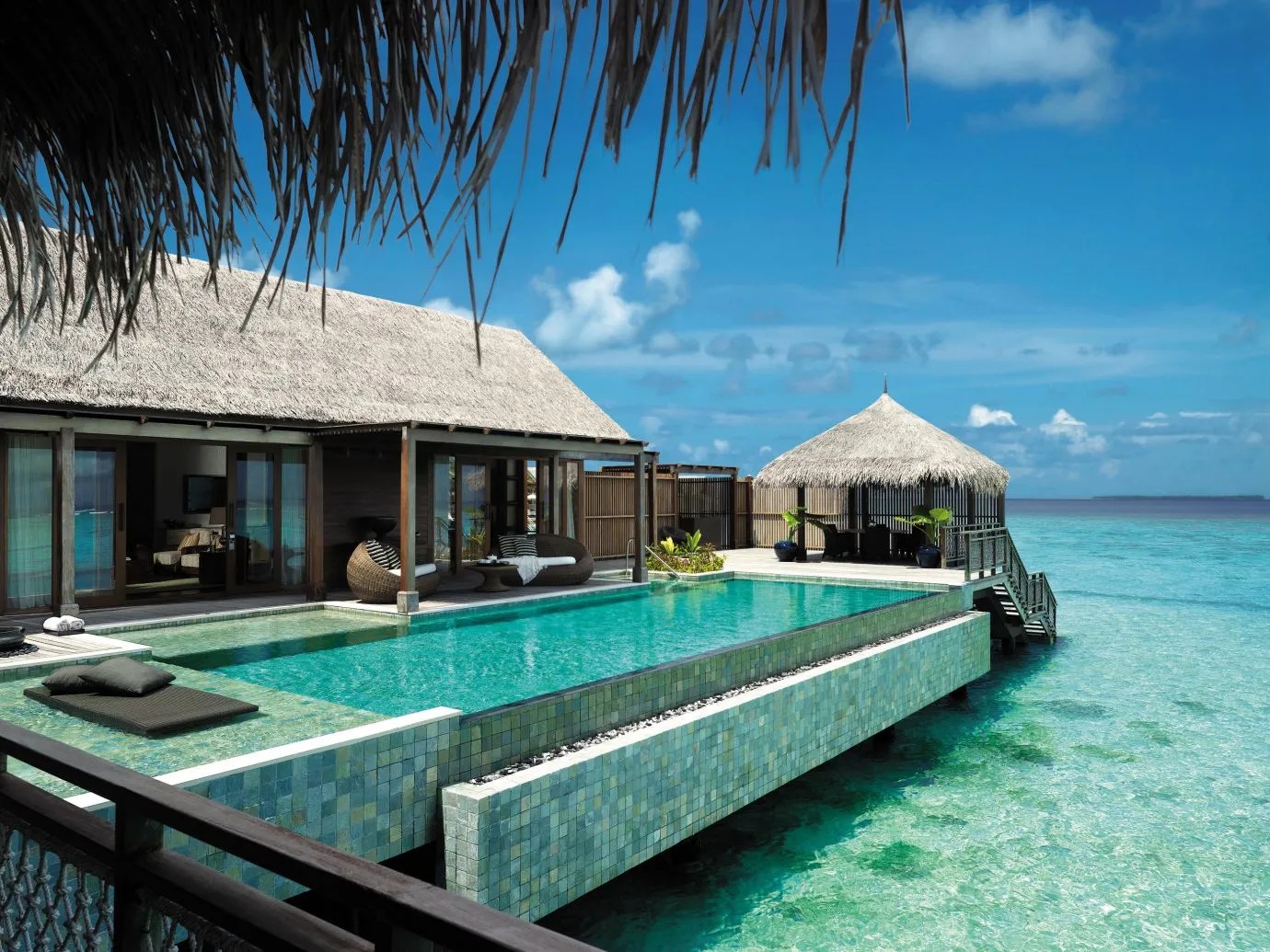 Top Luxury Beach Resorts in the Maldives for 2025: A Journey to Paradise Top Luxury Beach Resorts in the Maldives for 2025: A Journey to Paradise