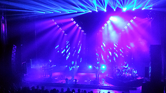 The man at agganis arena! The Riviera Had A Lovely Day With Alt J Gapers Block Transmission