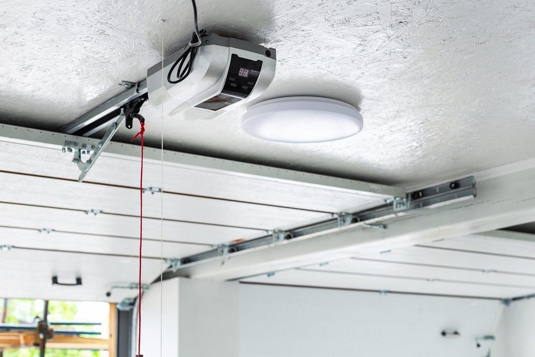 Garage door opener buzzing when not in use: troubleshooting guide