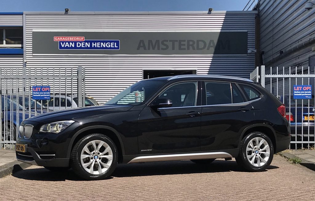 Bmw x1 2.0i sdrive limited automaat