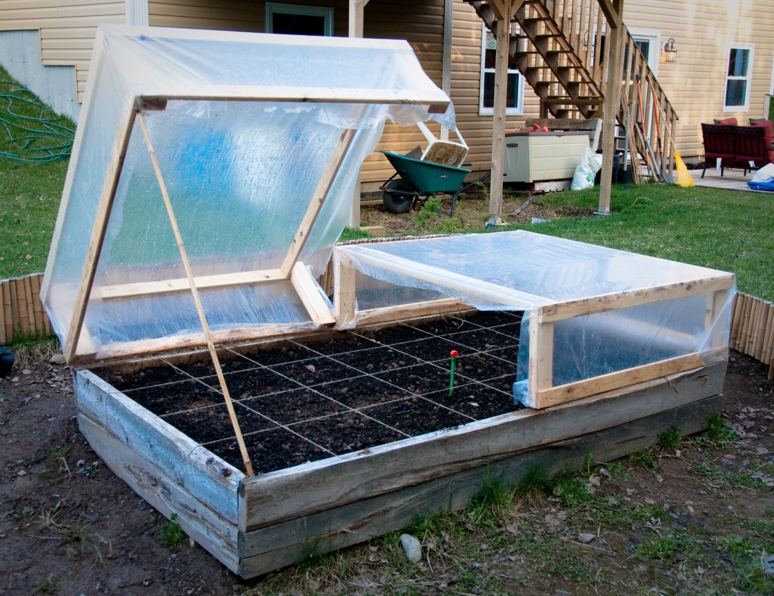 How to build 4×4 square foot garden boxes with a wood bottom. Square Foot Gardening My Garden Log Blog