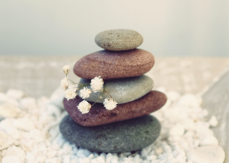 How To Regulate Hormonal, Physical and Emotional shifts during the Moon Cycle