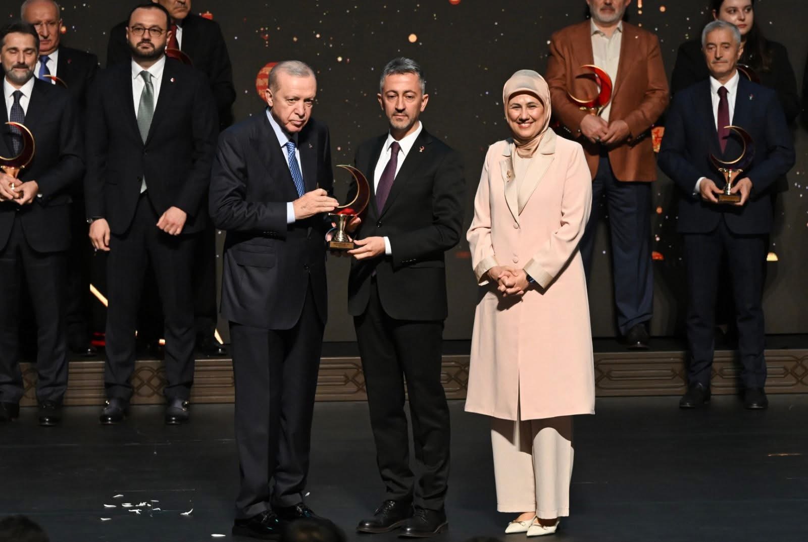 KARDEMİR’e “Yılın Kurumsal Kan Bağışçısı” Ödülü