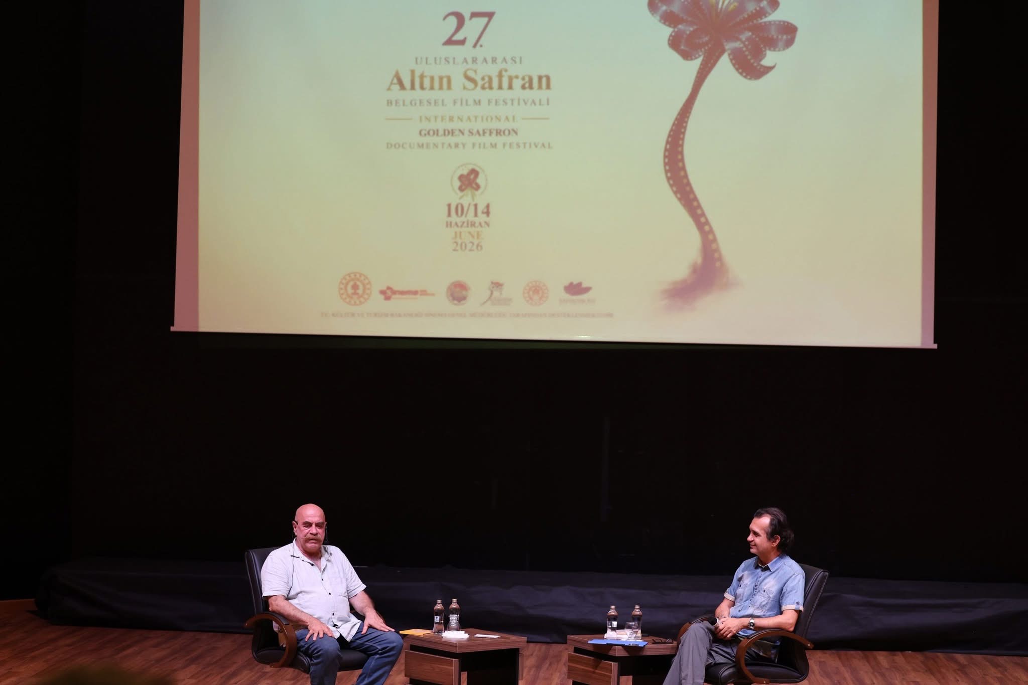 Festival’de önce Ezel Akay söyleşi, sonra “Neredesin Firuze”