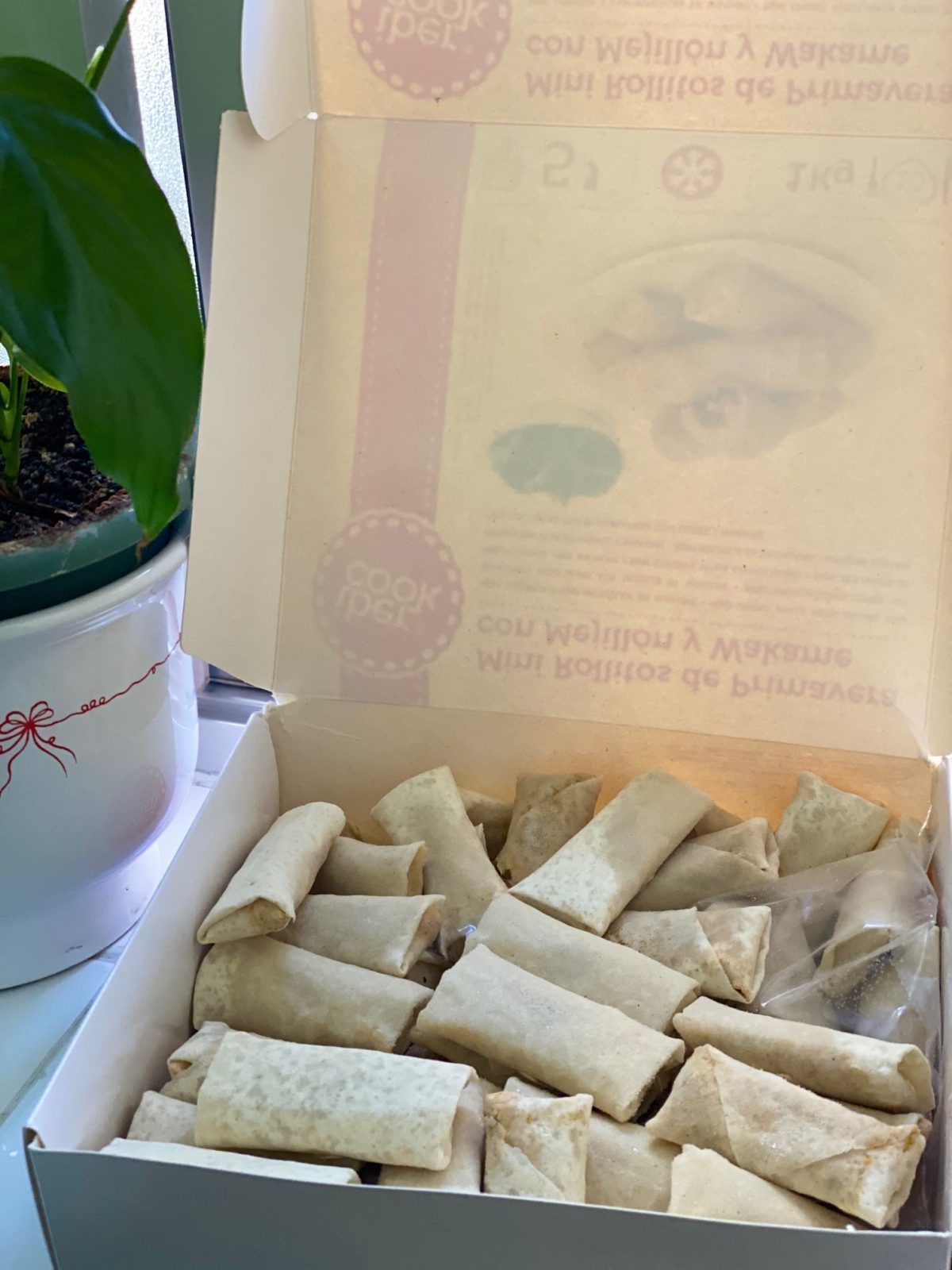 Minirollitos primavera con mejillón y wakame by ‘Congelados en casa’ - Gastronomía y Moda
