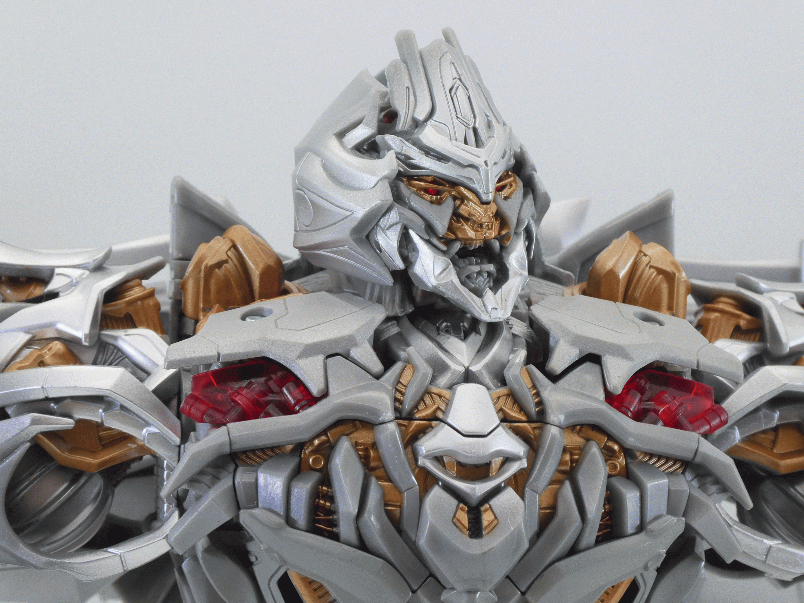 レビュー:マスターピースムービーシリーズ MPM-8 メガトロン | が