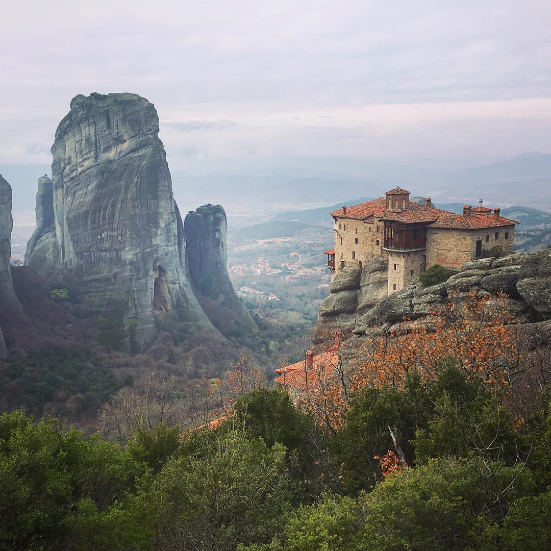 But he will drive you to the national road so you don't have to deal with athens traffic. The Monasteries In The Sky Of Meteora Greece Gate 1 Travel Blog