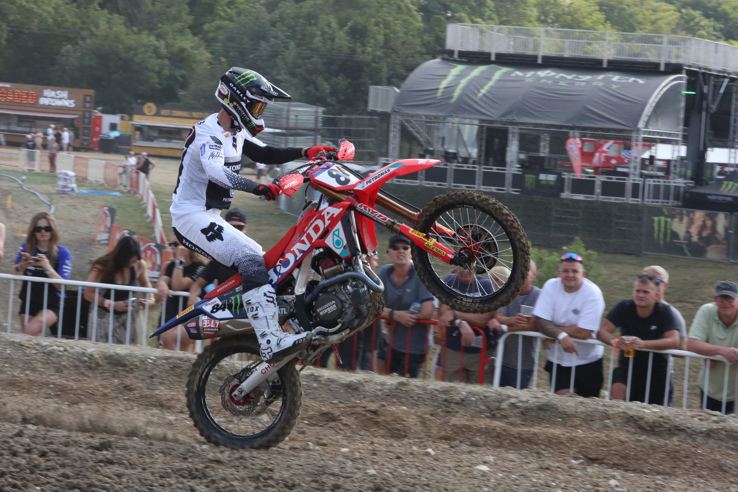 MXGP Foxhill 2023: Herlings Dominates, Coenen's Injury Drama | RD12 Race Highlights (2026)