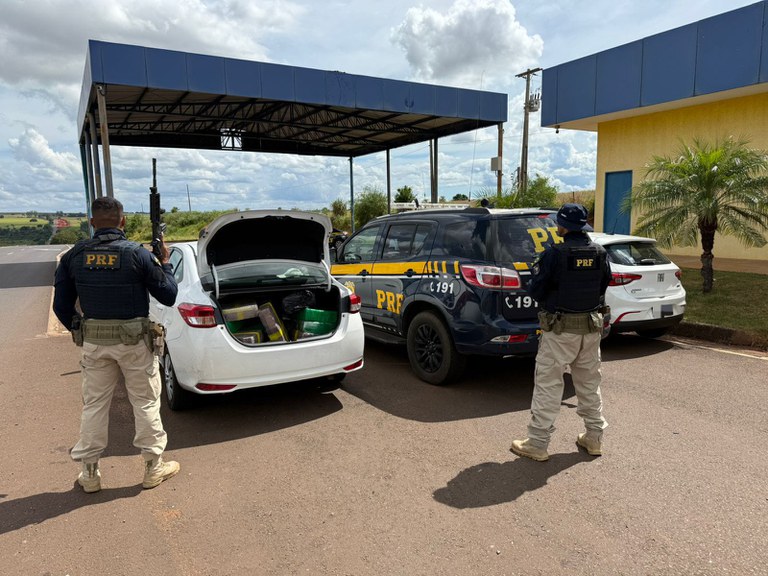 Eldorado – PRF apreende 280 Kg de maconha