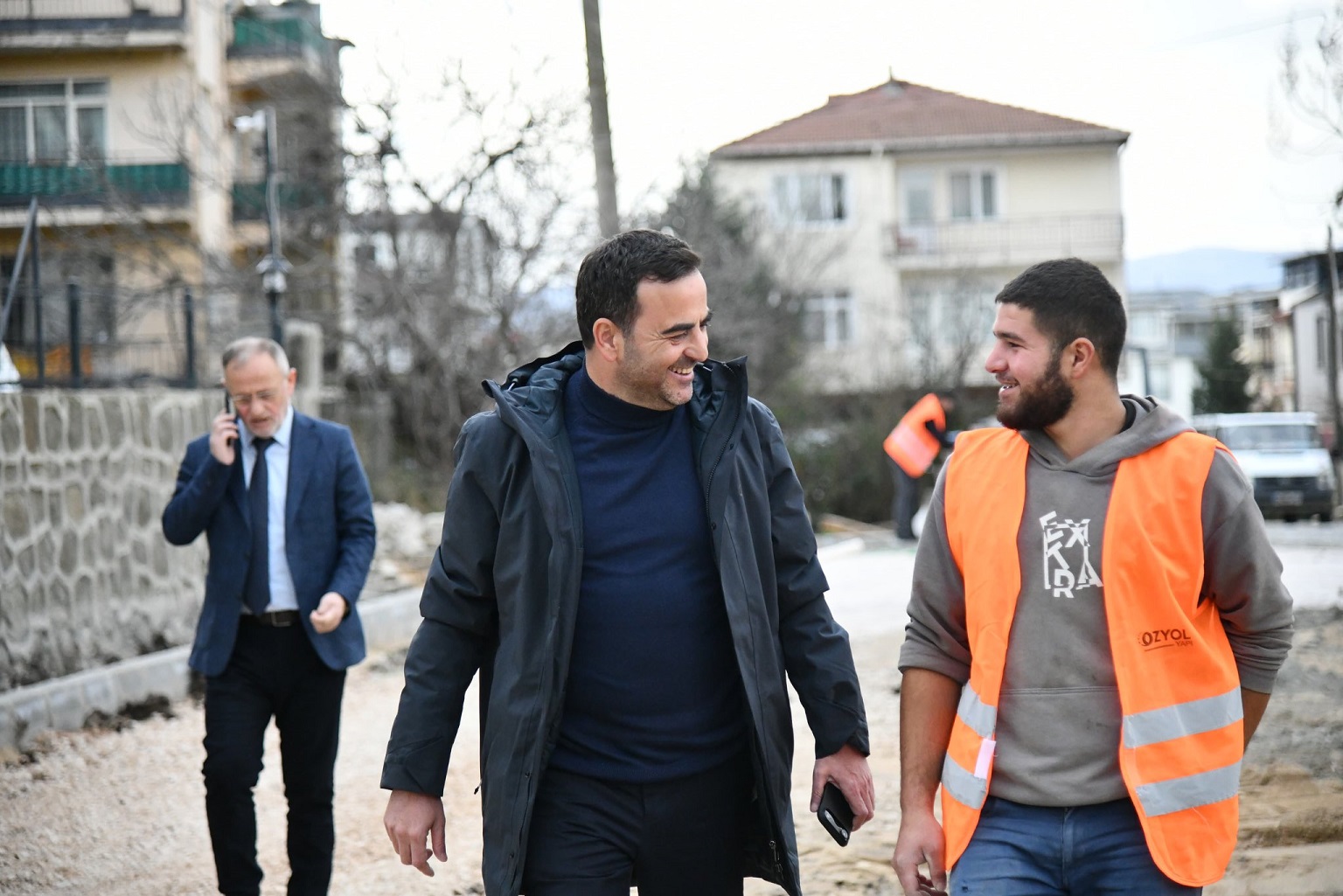 Başkan Özlü, Başiskele'de Üstyapı Çalışmalarını İnceledi!