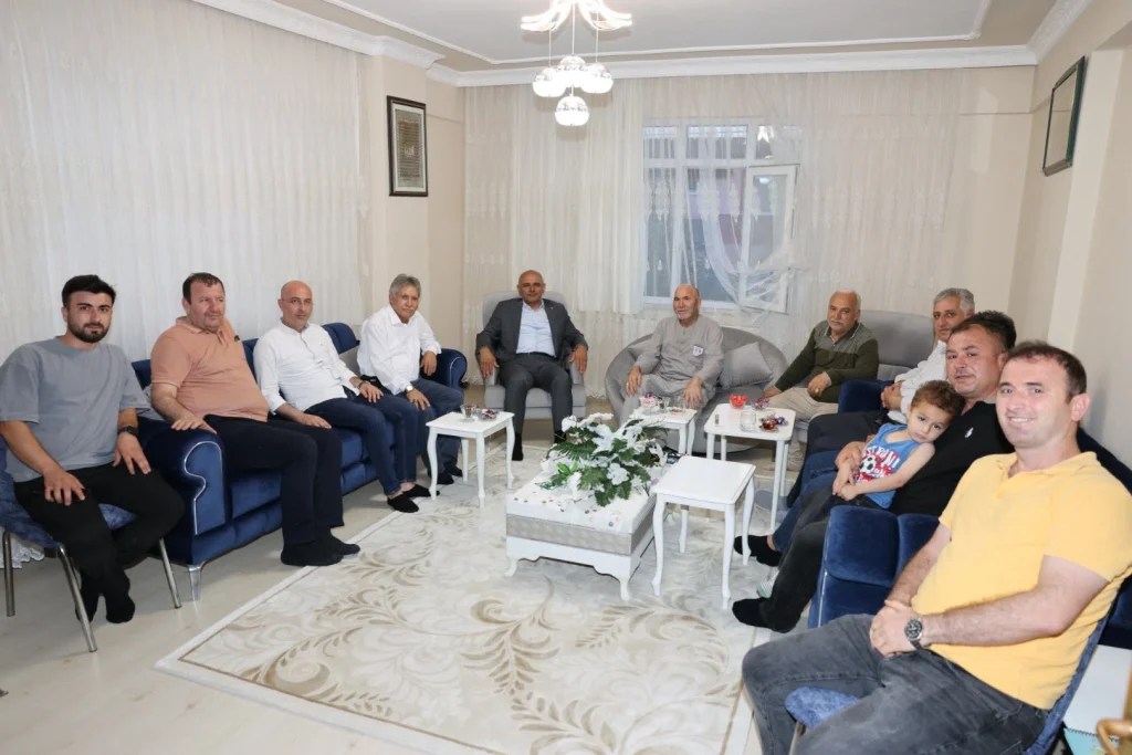 Ali-Yilmaz-a8a7f420-6d468a4c