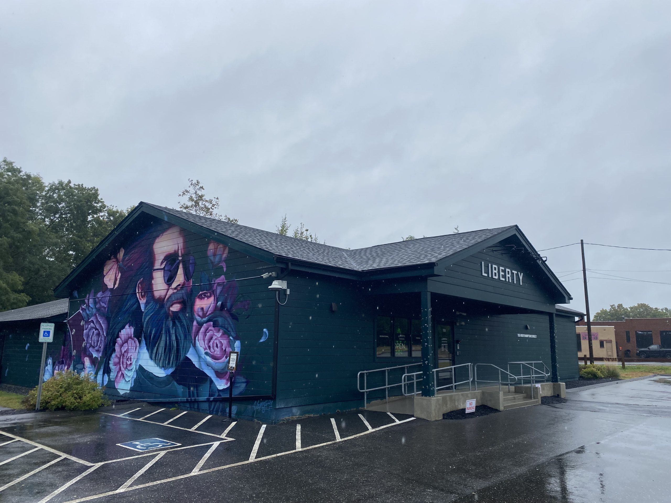 gazettenet.com - Sam Ferland - Liberty Cannabis Dispensary in Easthampton to close after six years