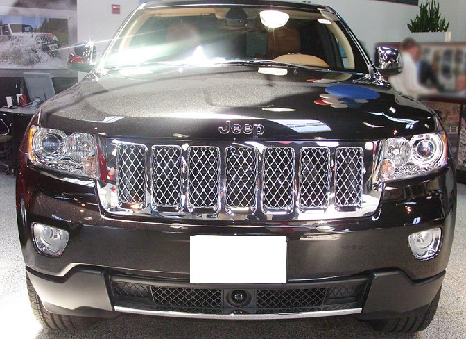グランドチェロキー2018ブラックグリル純正 Jeepグランドチェロキー グリル