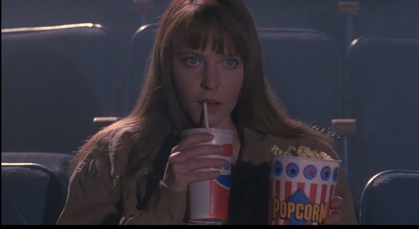 Dream demon freddy krueger is resurrected from his apparent demise, and rapidly tracks down and kills the remainder of the elm street kids. Horror Movie Review A Nightmare On Elm Street 4 The Dream Master 1988 Games Brrraaains A Head Banging Life