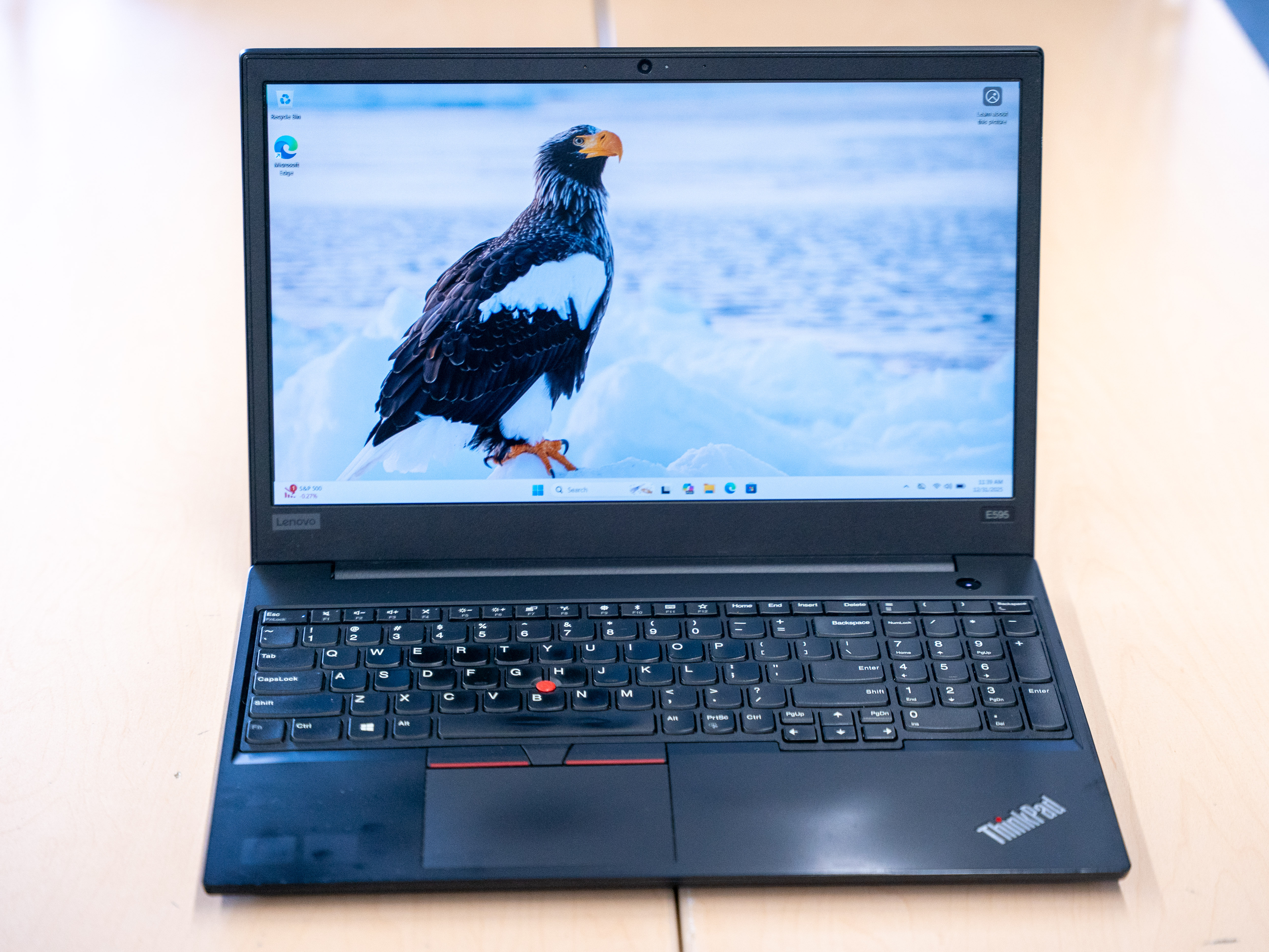 $200 Lenovo Thinkpad E595 Ryzen 5 3500U 250GB SSD 16GB RAM Vega