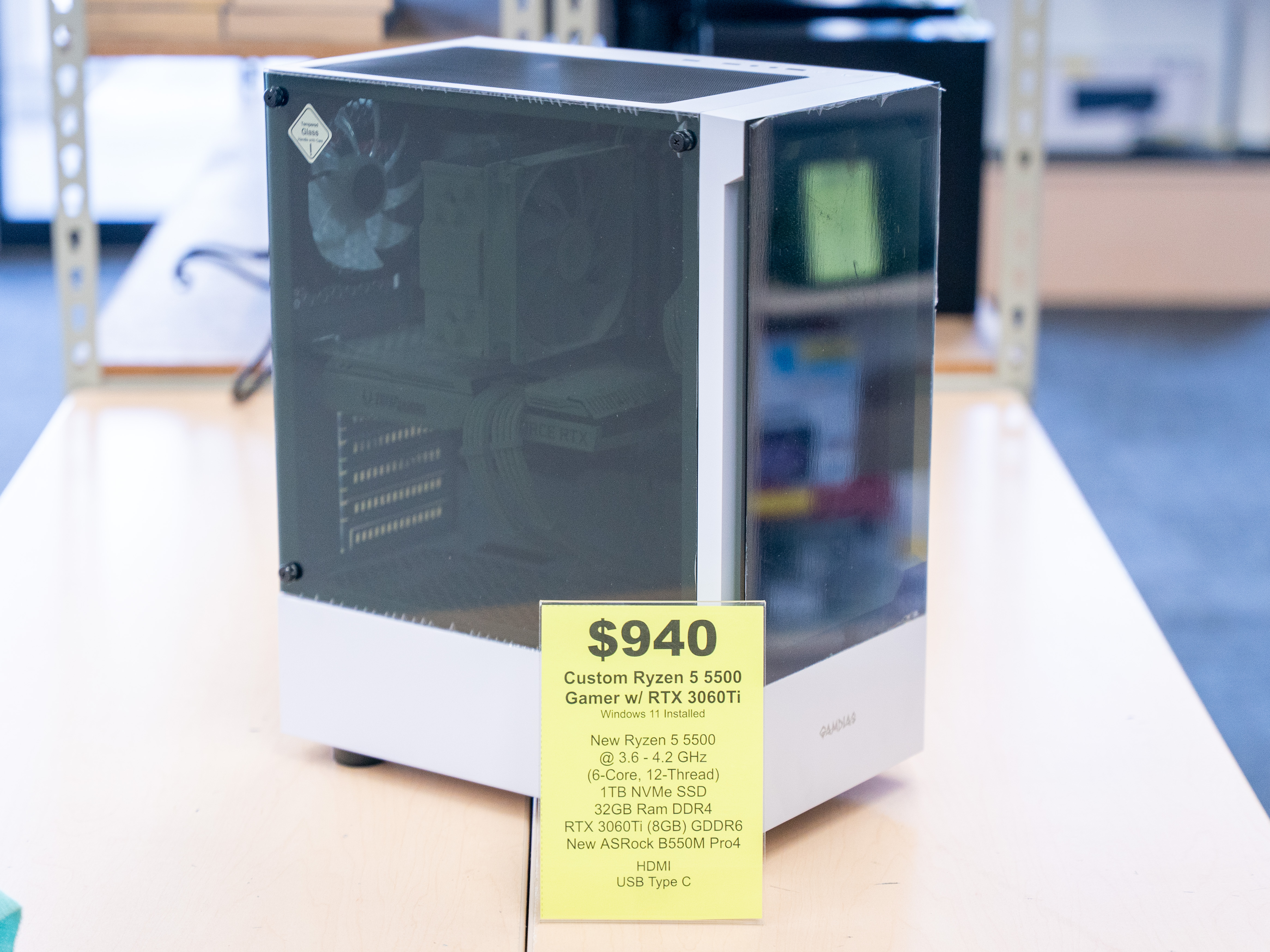 $940 Custom Ryzen 5 Gamer 1TB SSD 32GB RAM RTX 3060Ti – GCB Computers