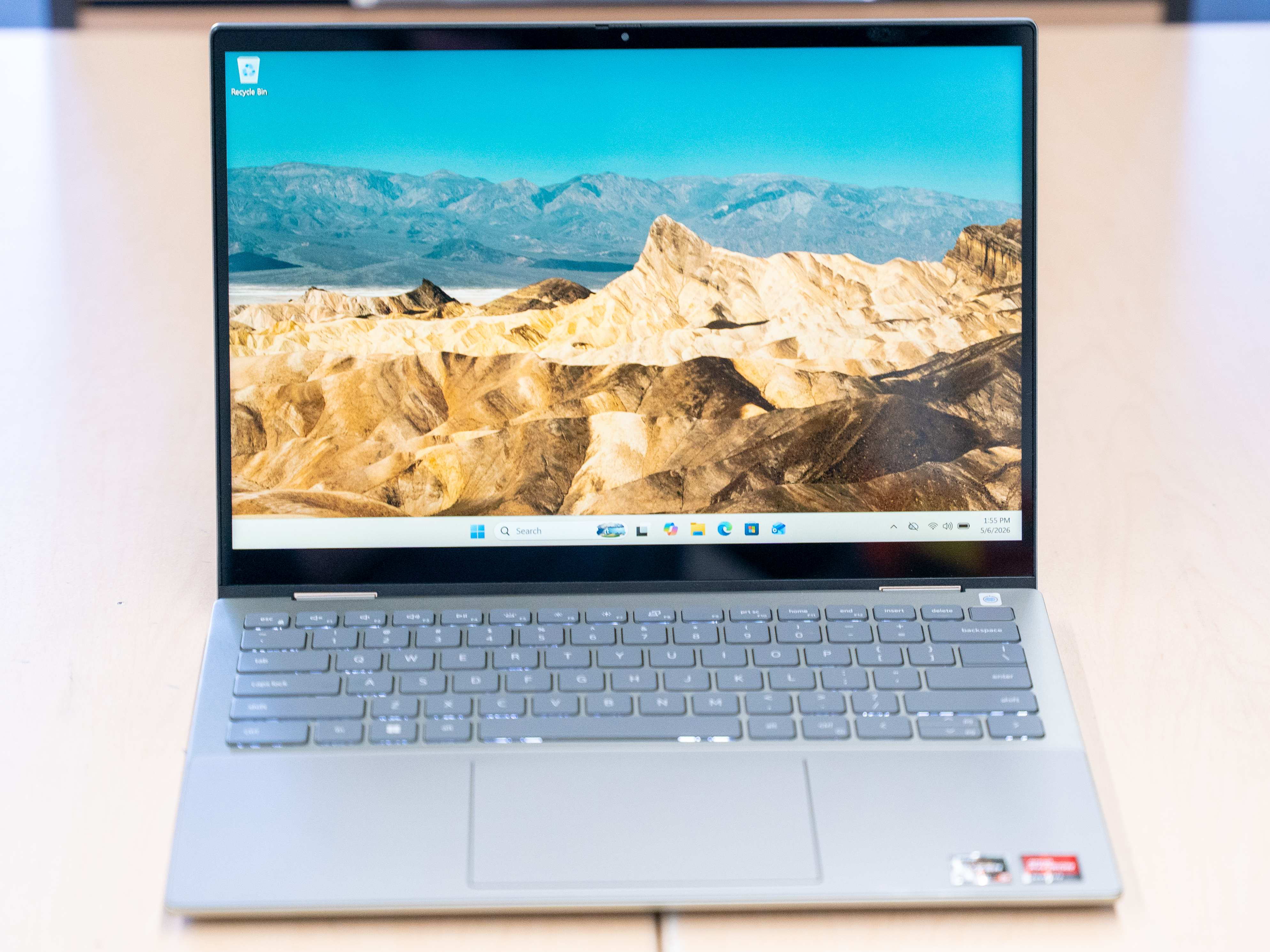 Office2019付DELL Inspiron14 Ryzen5 256GB $150 Dell Inspiron 14 Ryzen 5 4500U 256GB SSD 16GB RAM 2-in-1