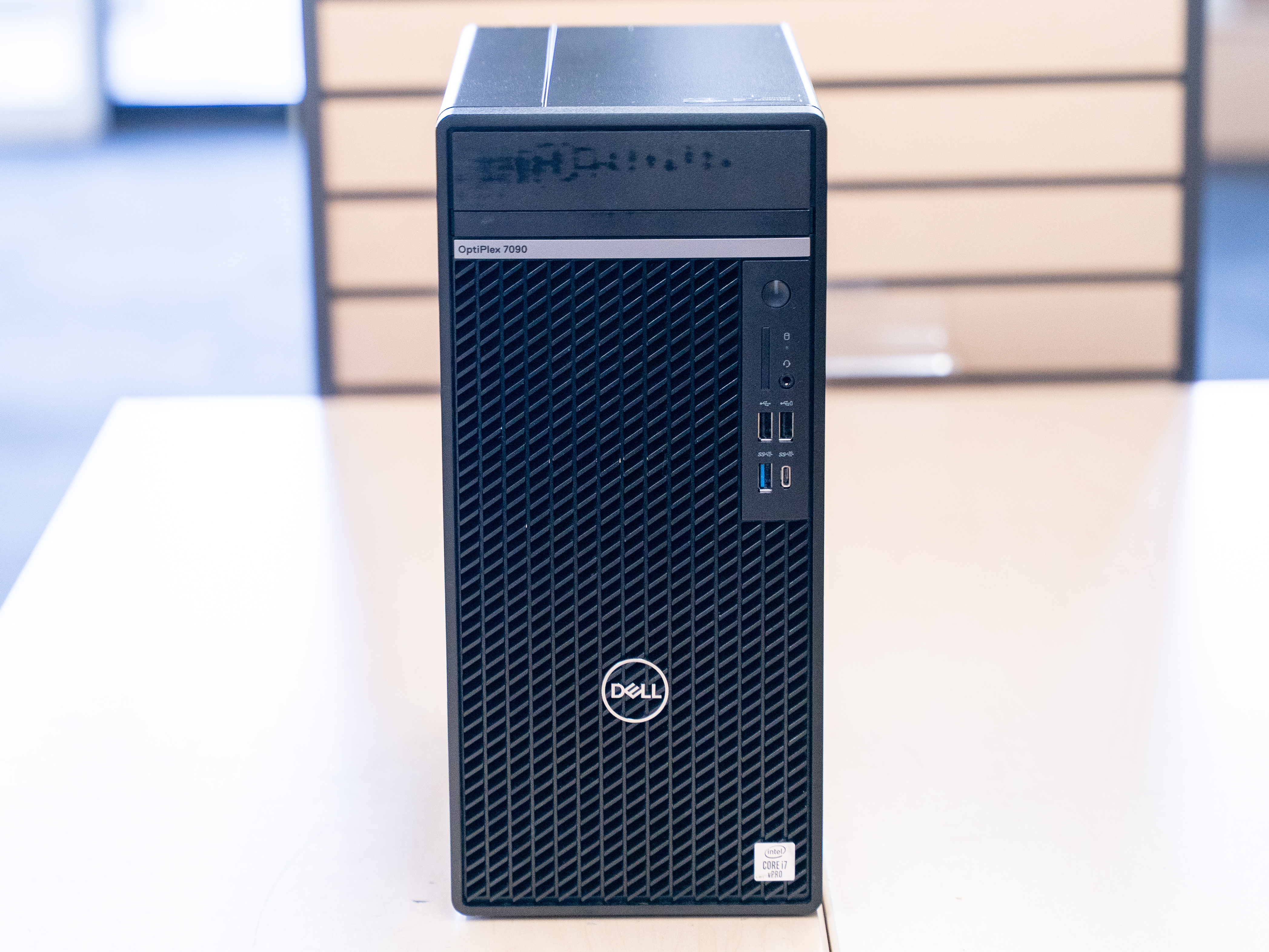 ゲーミングPC i7 10700 RTX3060Ti WiFi内蔵 DELL $820 Dell i7-10700 Gamer 1TB SSD 32GB RAM RTX 3060Ti WiFi
