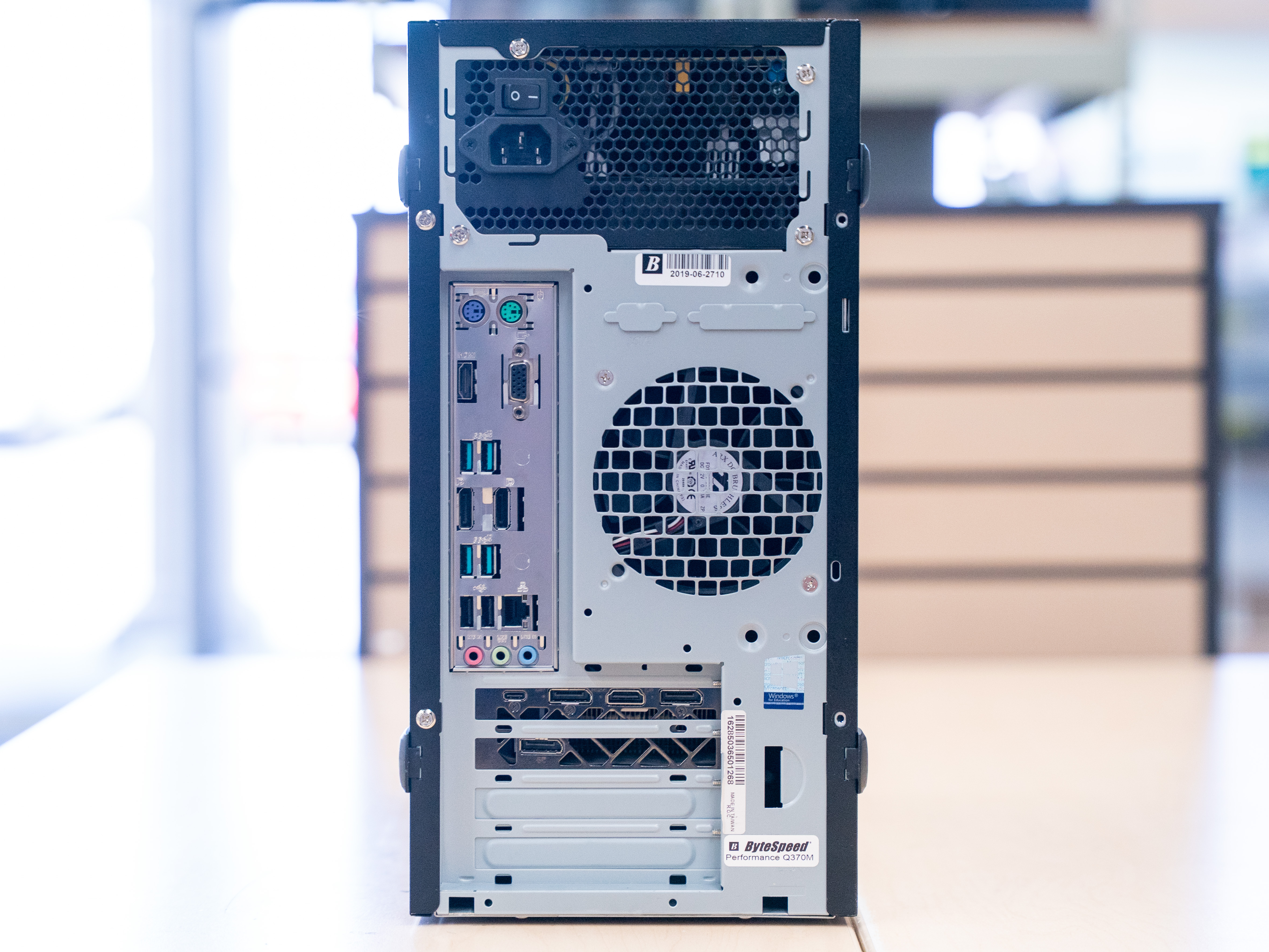 $740 Custom i7-8700 Gamer 1TB SSD 32GB RAM RTX 2070 Super – GCB