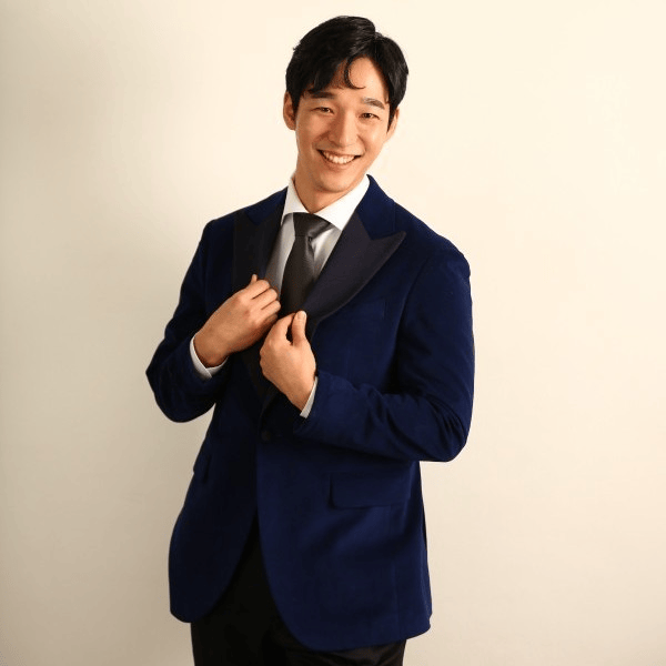Taeksoo Kim
