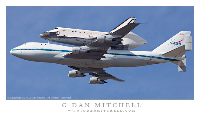 Space Shuttle Endeavour flyover - Moffett Field