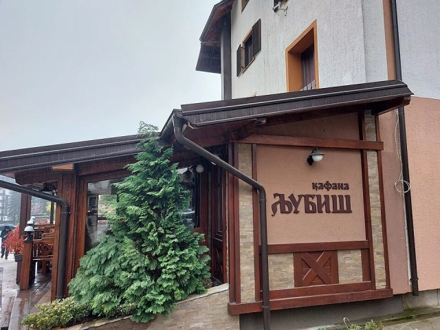 Kafana Ljubiš na Zlatiboru