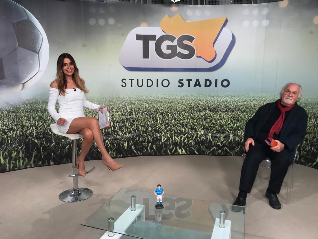 The average bus ticket price is approximately $ 93.36. Dycjw1e3karxtm