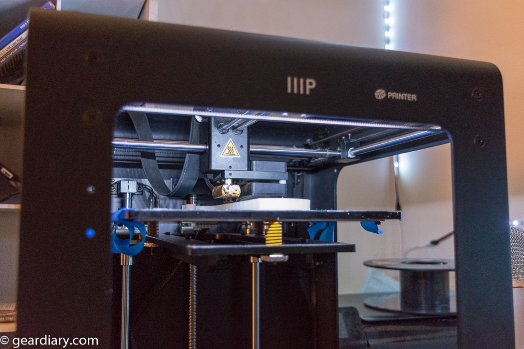 Monoprice Maker Ultimate 3D Printer Review: Great Printer for a Price | GearDiary