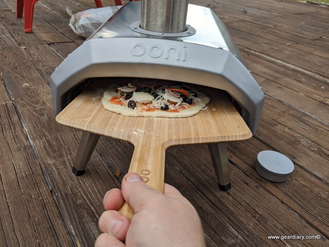 Ooni Karu Wood and Charcoal-Fired Portable Pizza Oven Review: Brings Wood-Fired  Pizza to the Outdoors | GearDiary