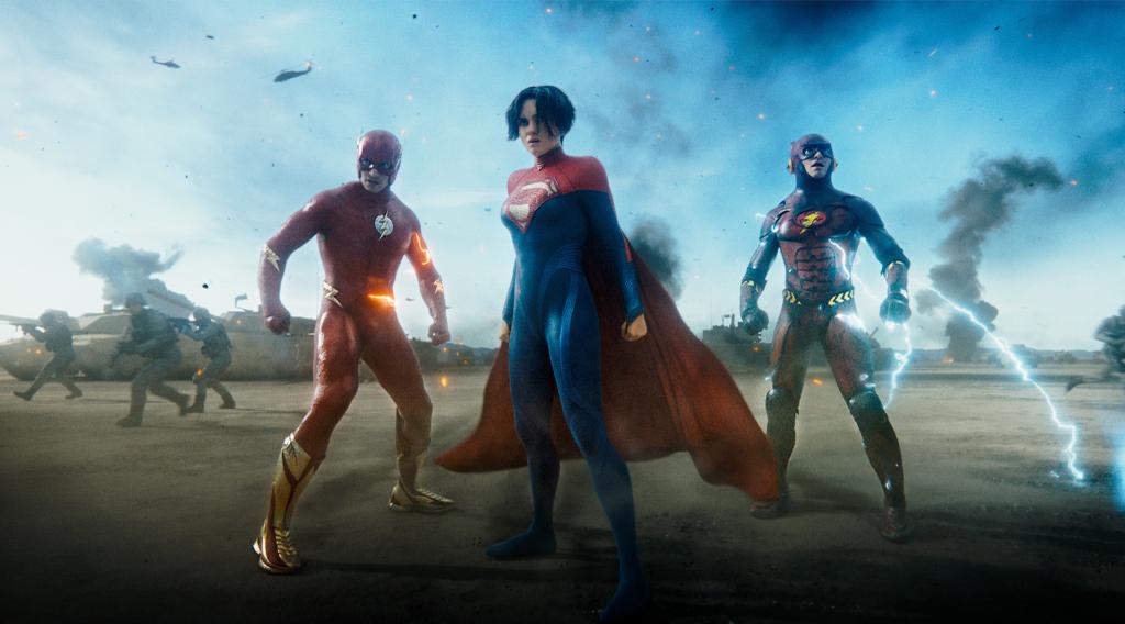 A atriz Sasha Calle como Supergirl, no filme "The Flash".